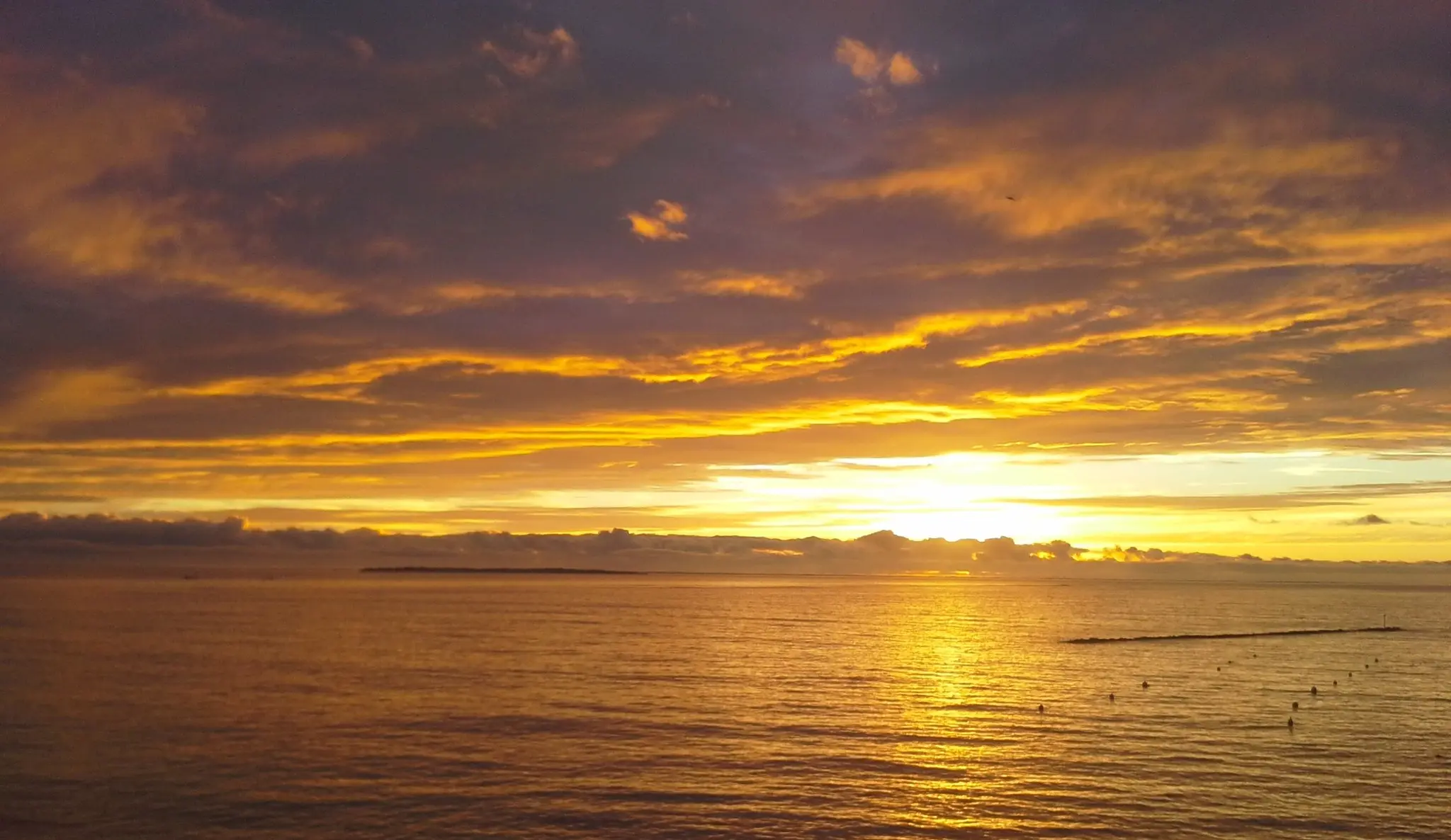 coucher de soleil vue de la mer