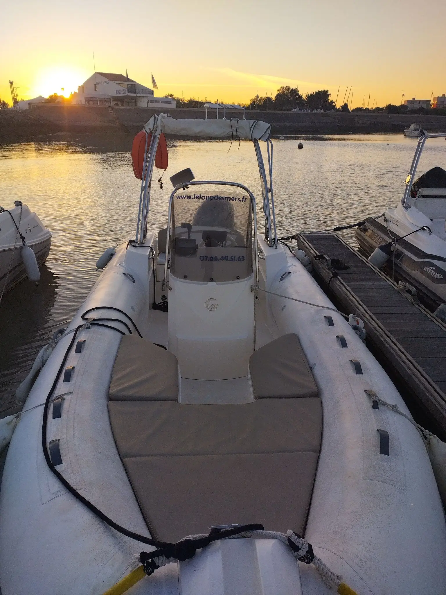 bateau capelli tempest à louer